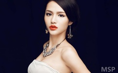 嫩模内部私拍高清拍视频